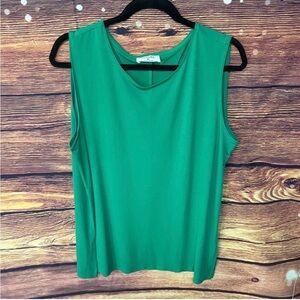 Zenana Outfitters Vibrant Green Tank Top